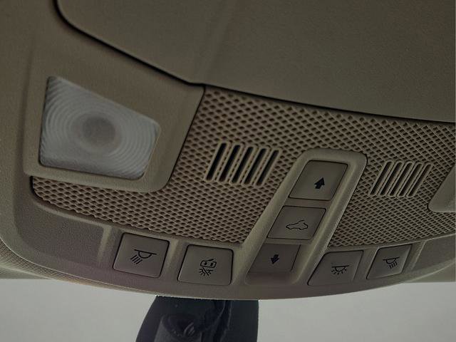 Used 2020 Ford Fusion Titanium image 27