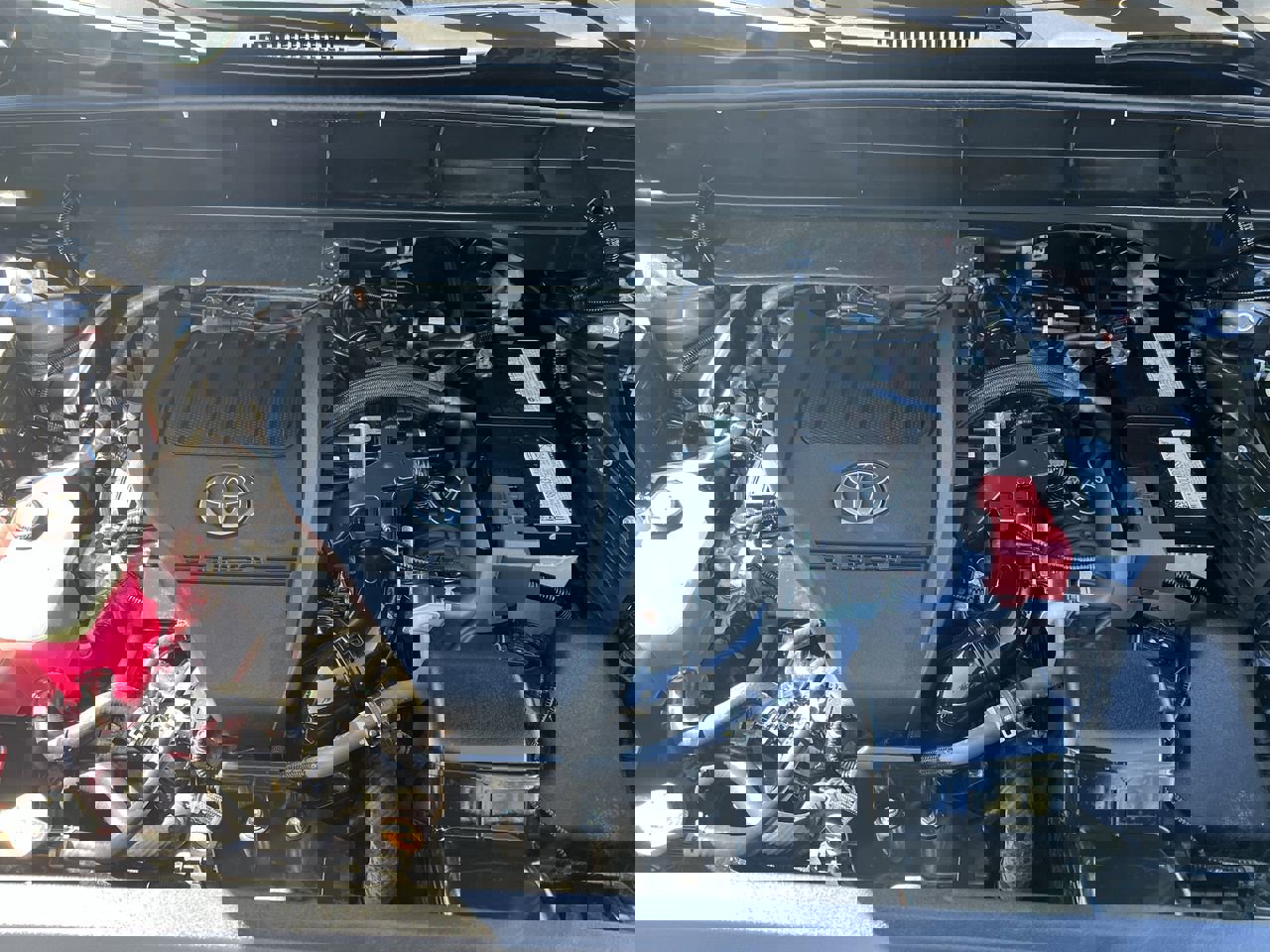 Used 2024 Toyota Highlander LE AWD/4WD image 36