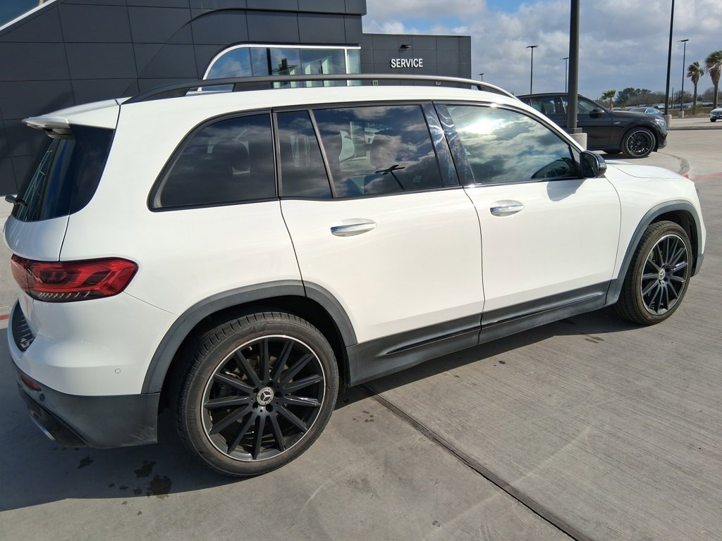 Used 2023 Mercedes-Benz GLB 250 image 8