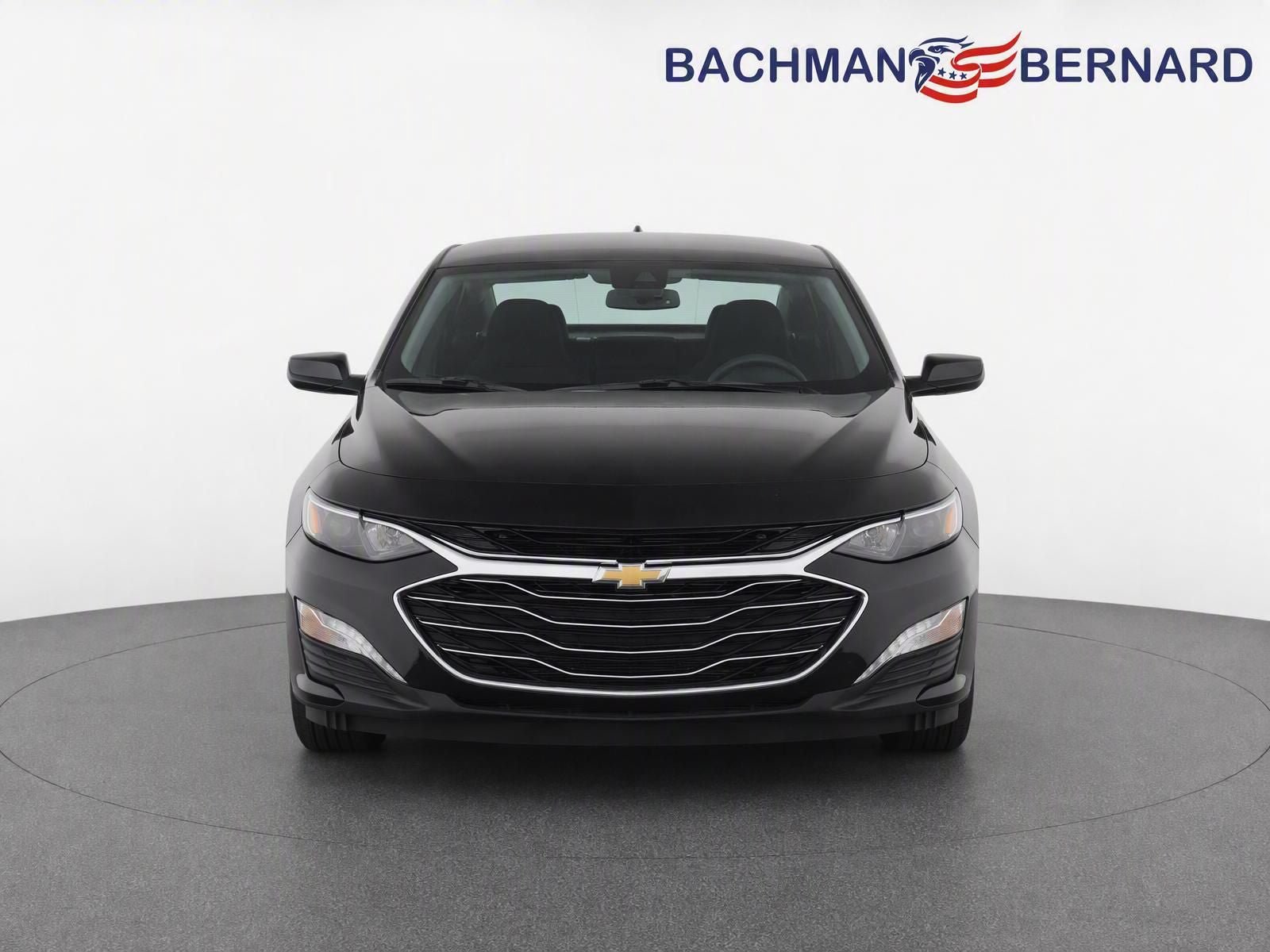 Used 2024 Chevrolet Malibu LT FWD image 2