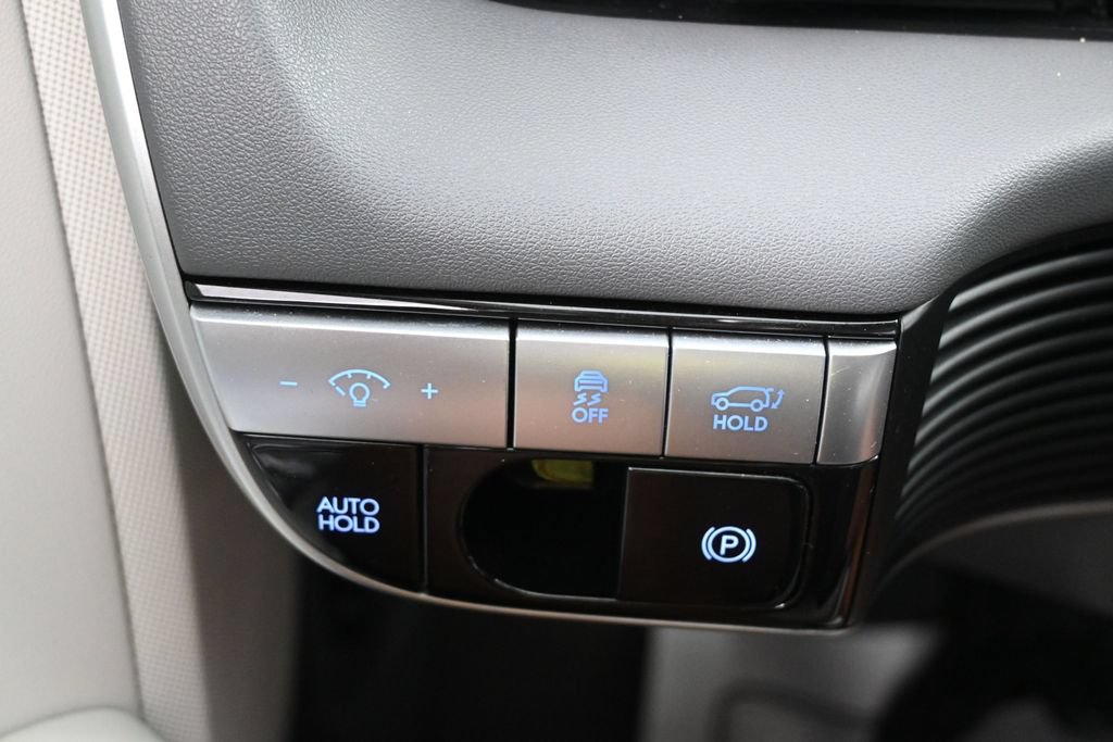 Used 2023 Hyundai Ioniq 5 Limited AWD/4WD image 24