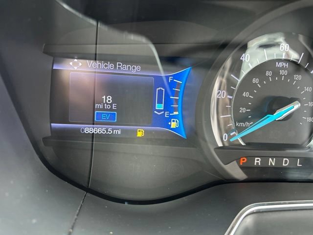 Used 2013 Ford Fusion SE FWD image 10