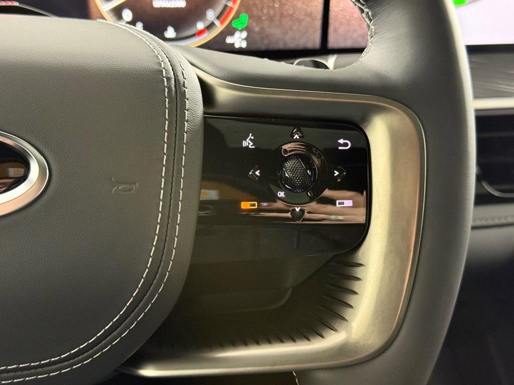 New 2026 INFINITI QX80 Autograph w/ Premium Cargo Package image 22