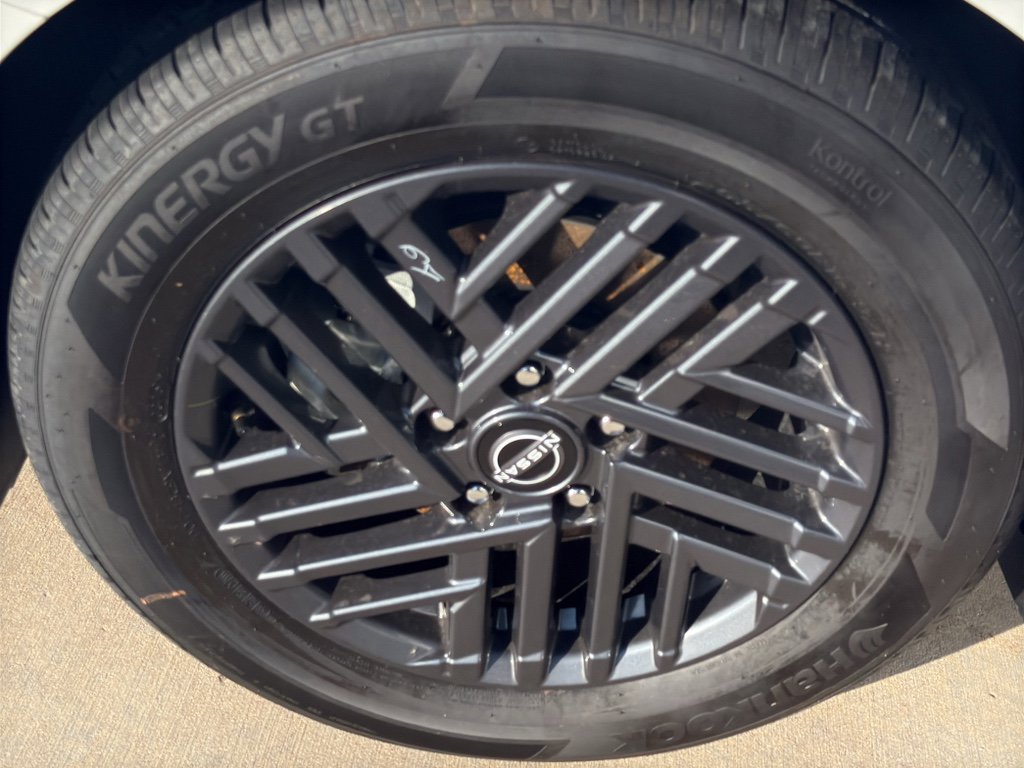 New 2026 Nissan Sentra SV w/ SV Convenience Package image 8