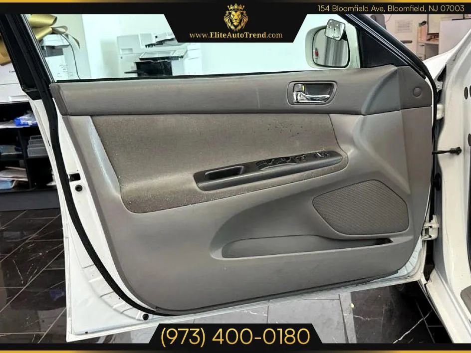 Used 2006 Toyota Camry LE image 7
