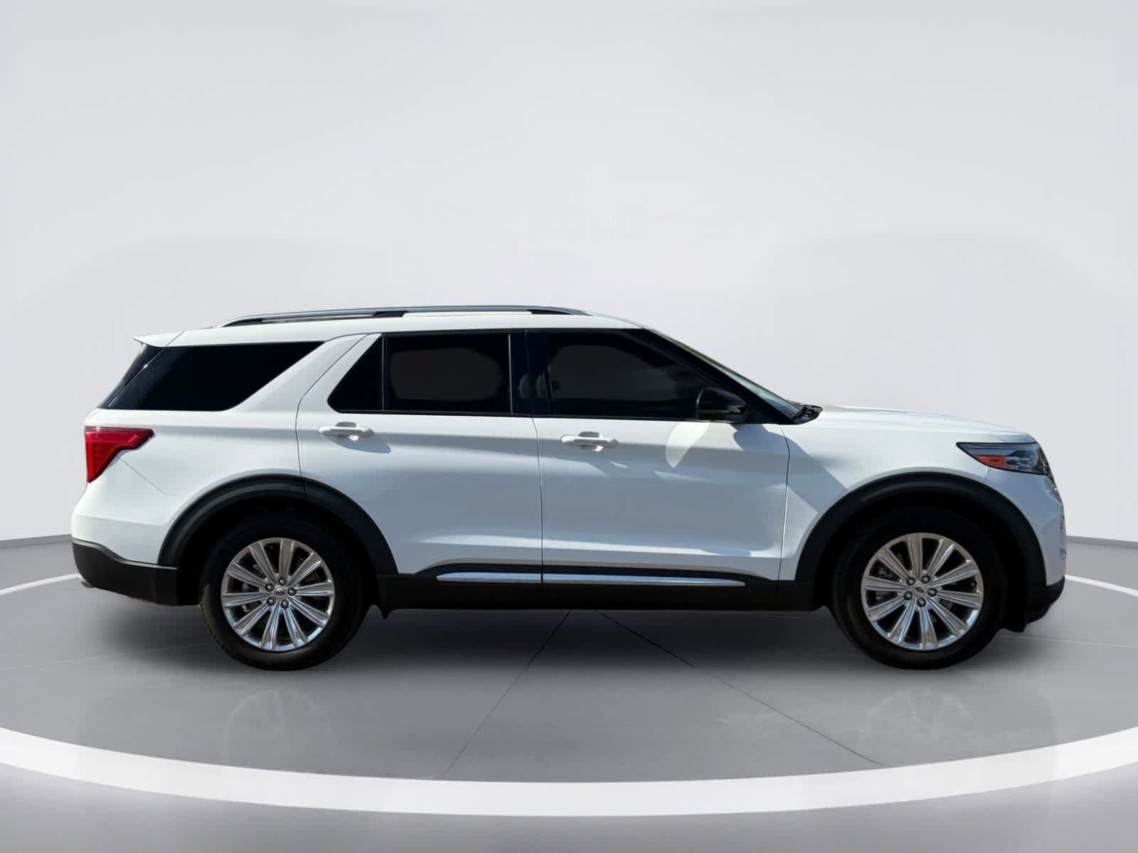 Used 2021 Ford Explorer Limited w/ Hybrid Equipment Group 310A RWD image 10