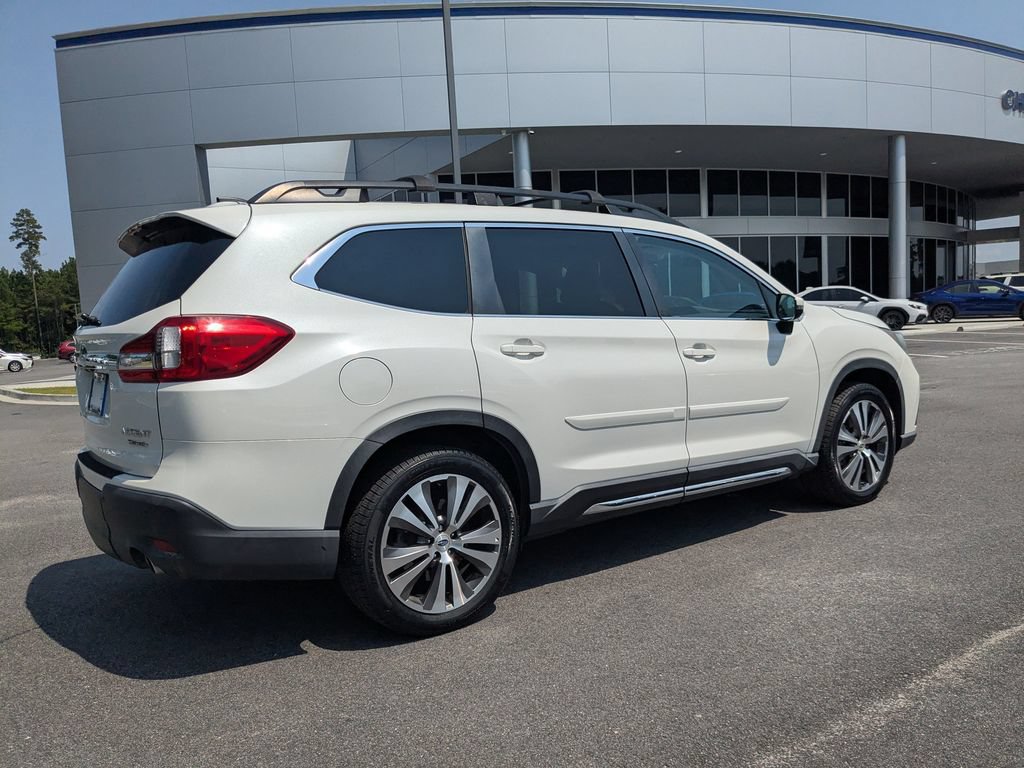 Used 2020 Subaru Ascent Limited w/ Technology Package AWD/4WD image 4