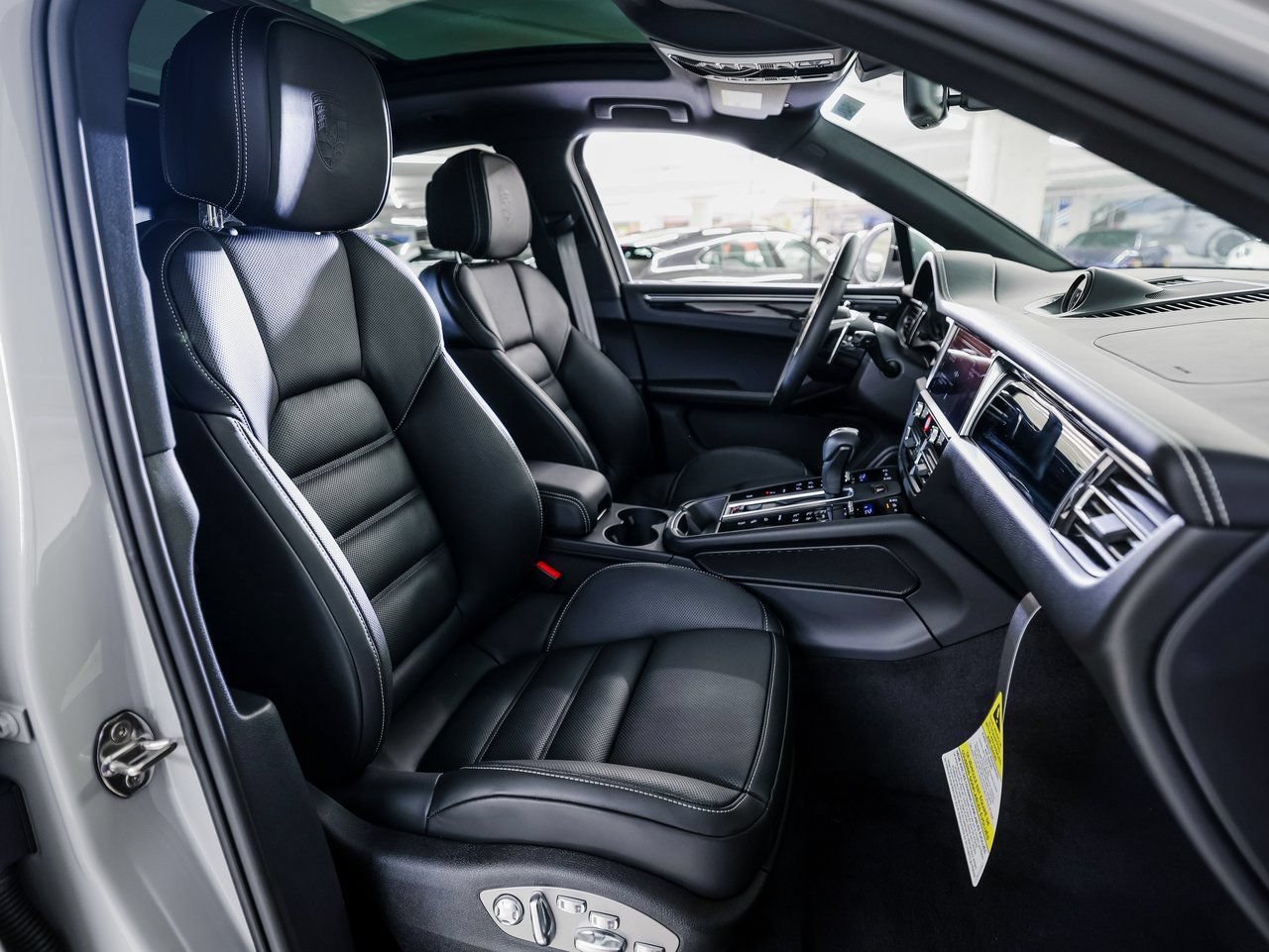 New 2026 Porsche Macan S AWD/4WD image 29