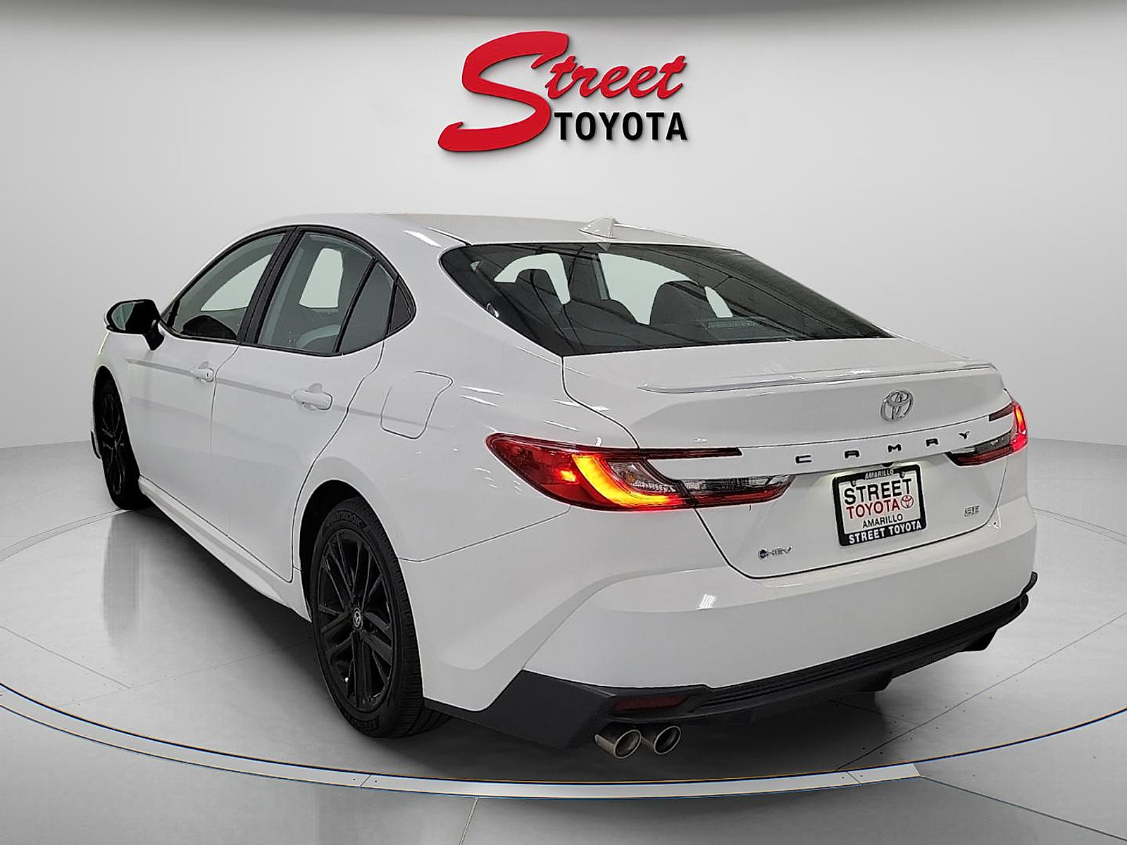 Certified 2025 Toyota Camry SE FWD image 2