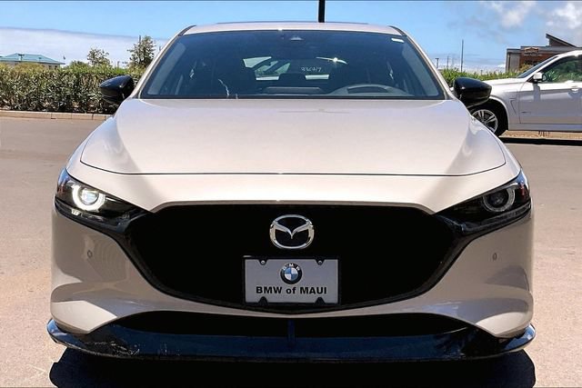 Used 2023 MAZDA MAZDA3 Hatchback w/Premium Plus Pkg AWD/4WD image 3