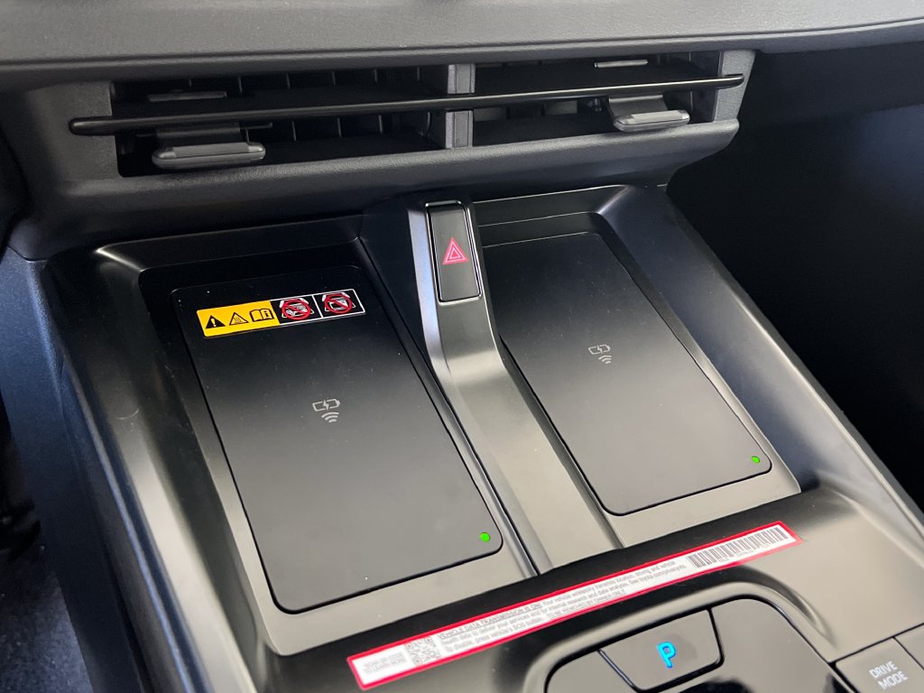 New 2026 Subaru Solterra AWD/4WD image 29