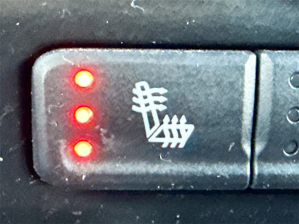 Used 2019 Chevrolet Silverado 1500 LTZ image 21