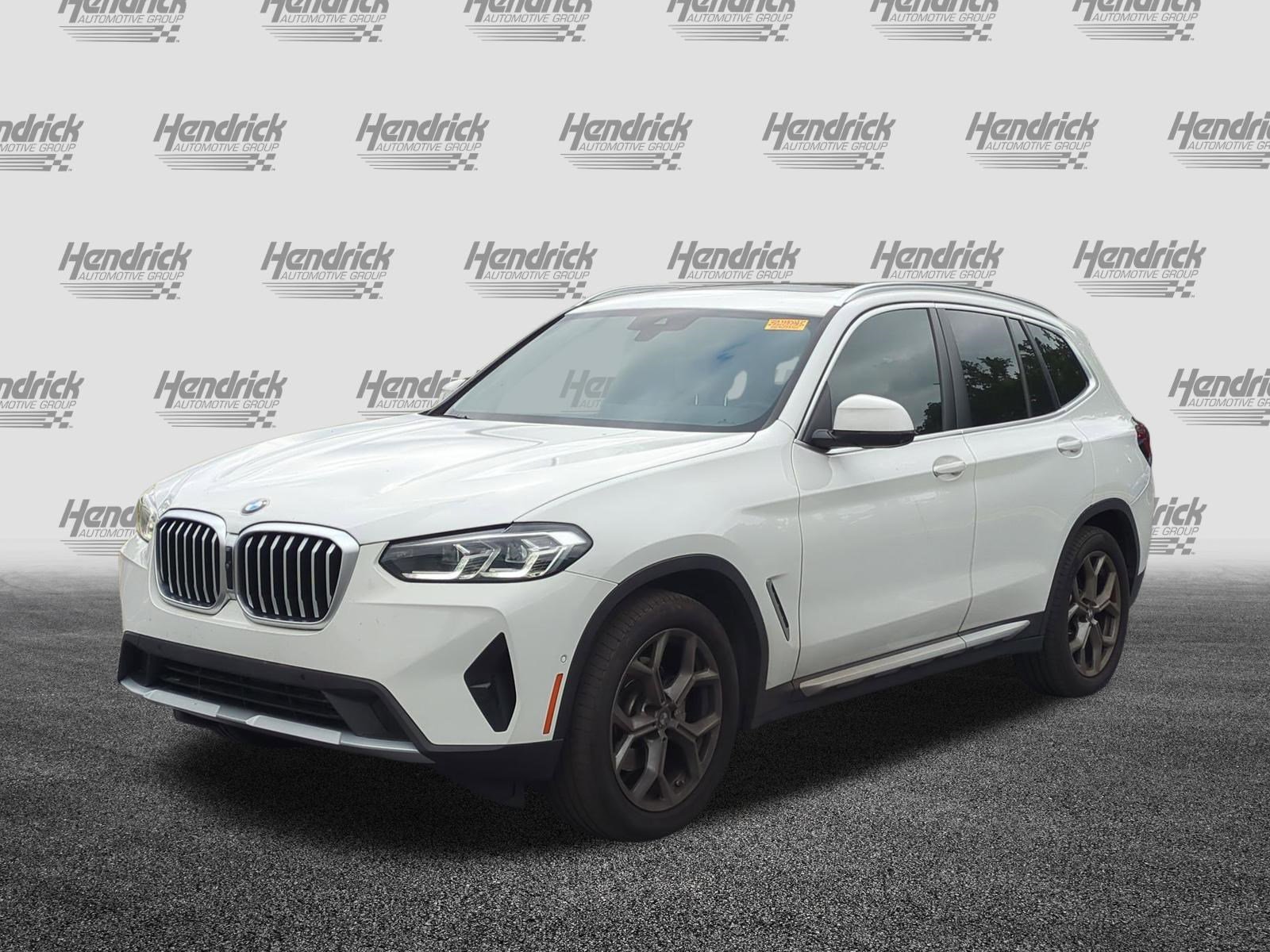Certified 2024 BMW X3 sDrive30i w/ Premium Package RWD image 5