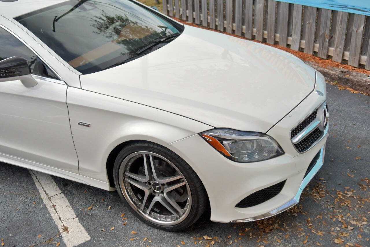 Used 2015 Mercedes-Benz CLS 400 image 32