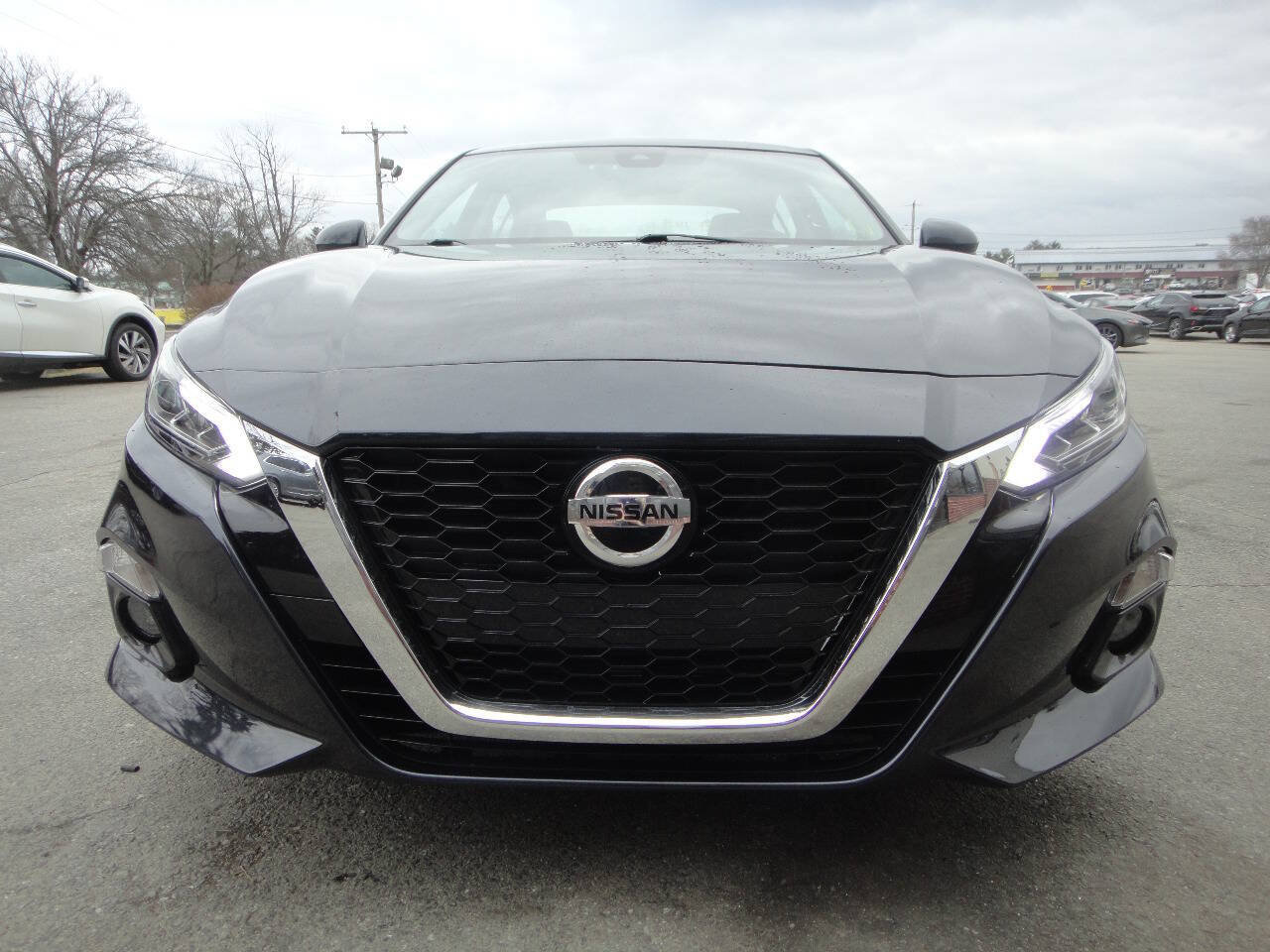 Used 2019 Nissan Altima 2.5 SV AWD/4WD image 2