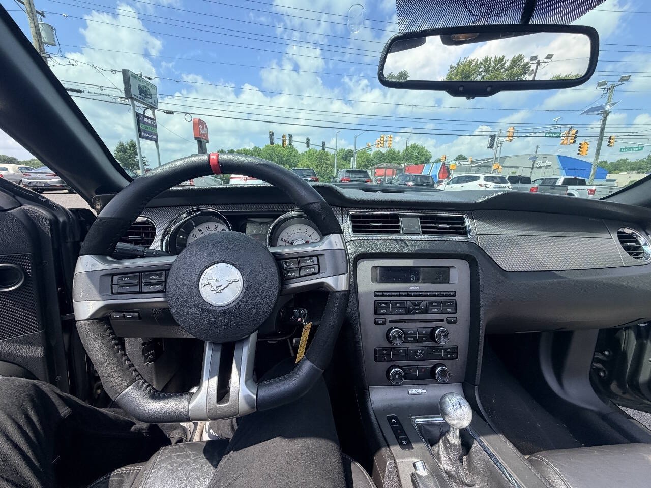 Used 2010 Ford Mustang GT Premium RWD image 26