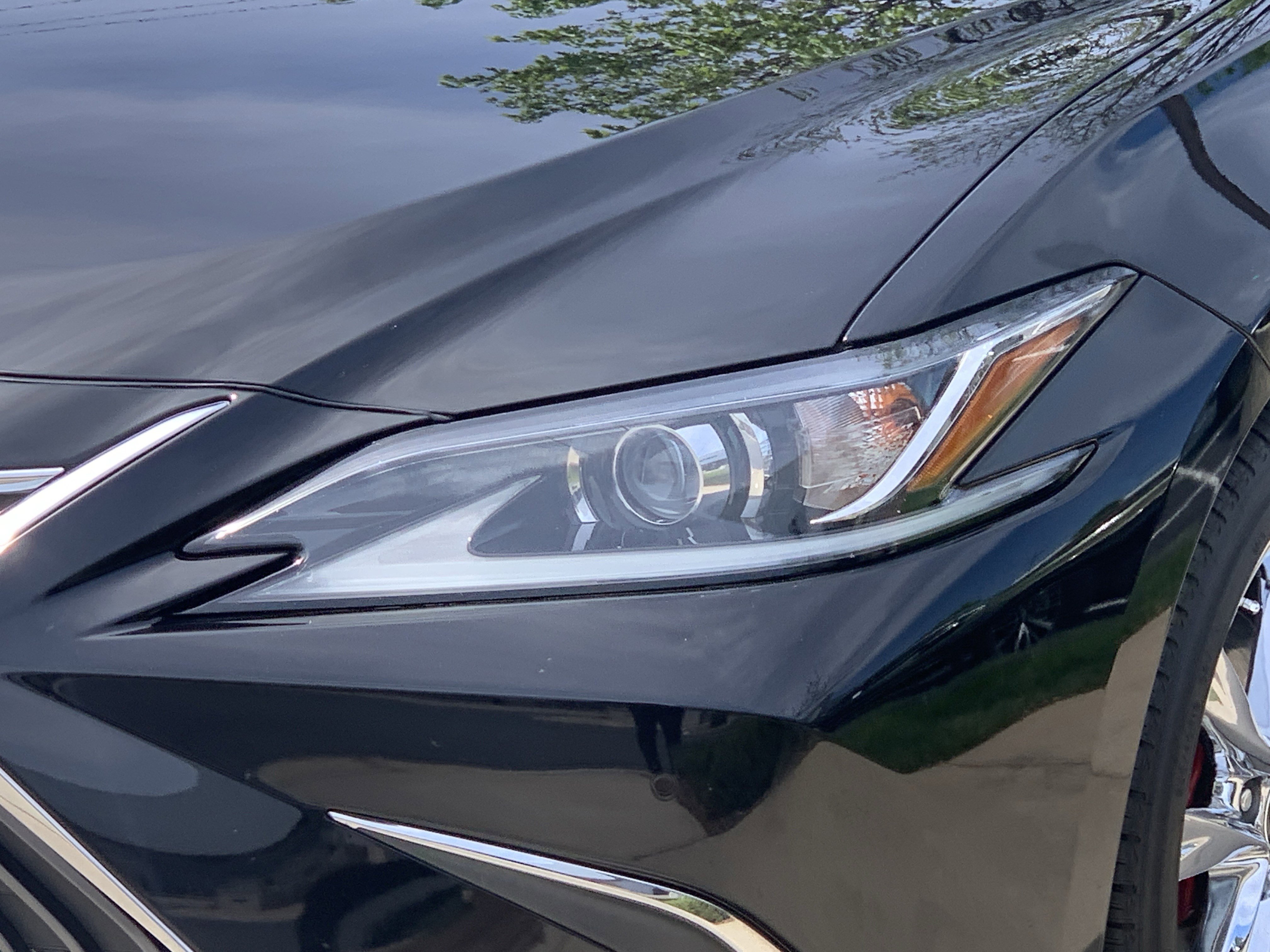 Used 2019 Lexus ES 350 Luxury image 6