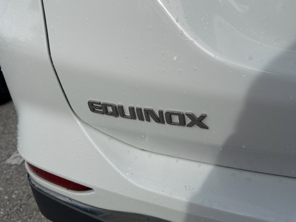 Used 2018 Chevrolet Equinox LS FWD image 13
