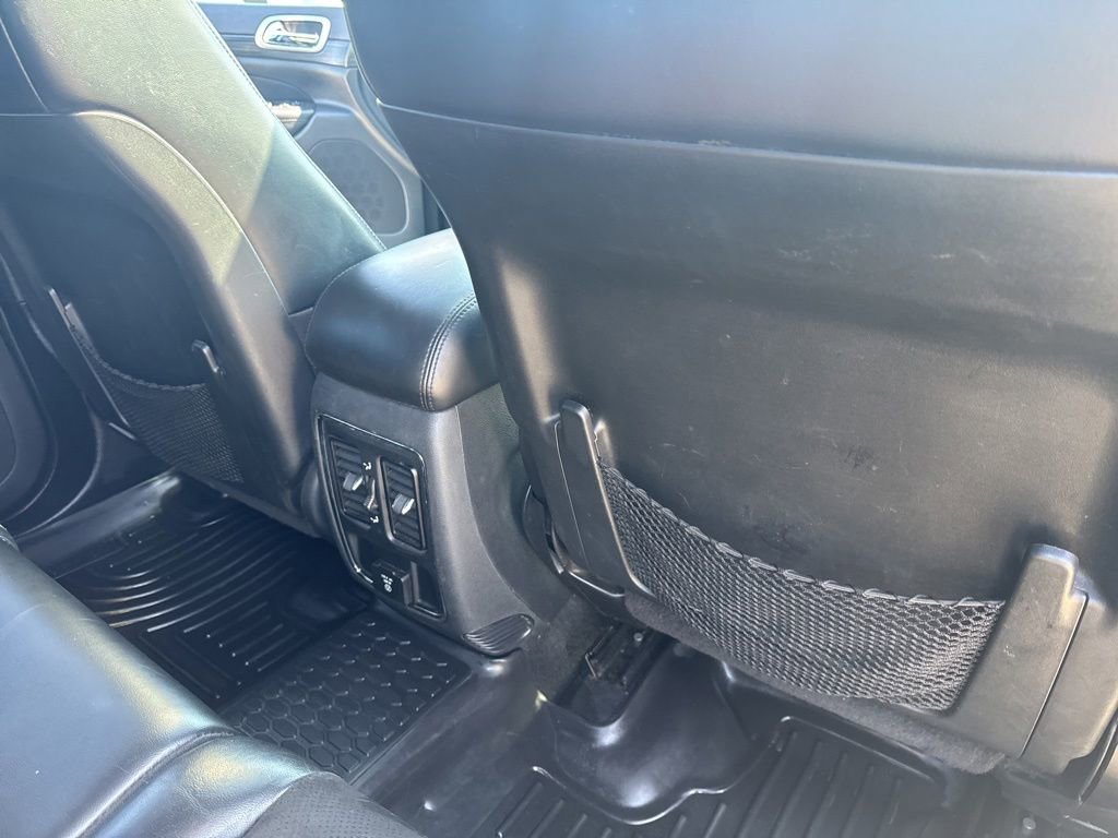 Used 2019 Jeep Grand Cherokee Altitude AWD/4WD image 40