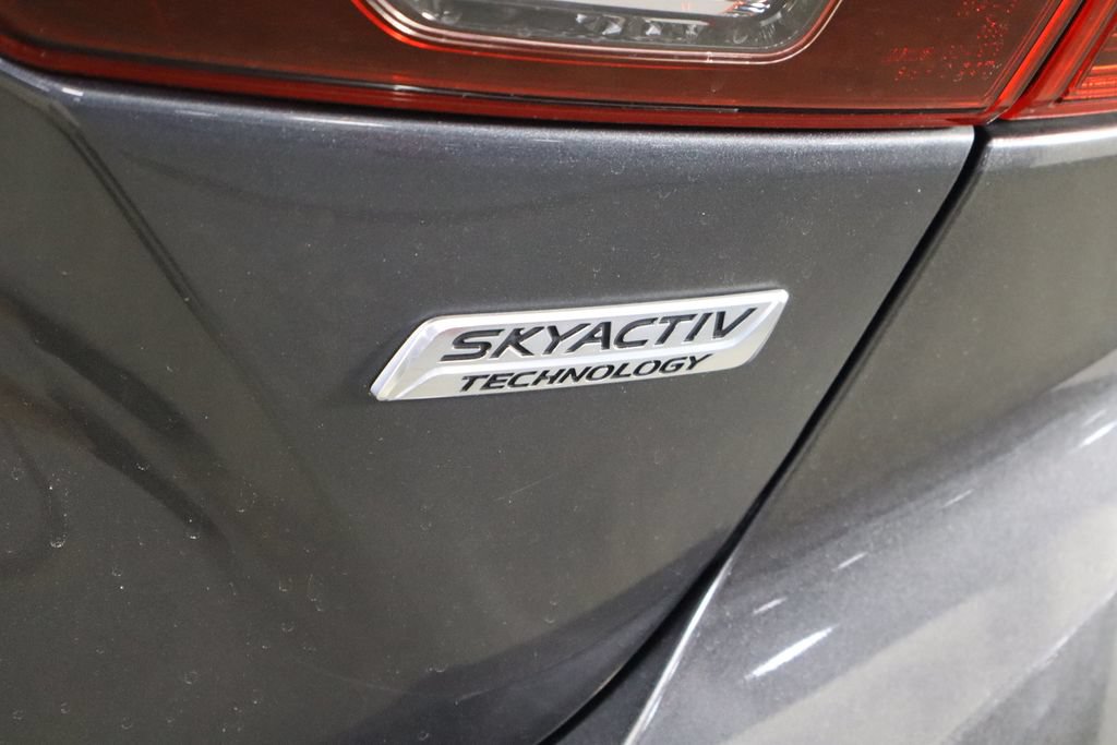 Used 2015 MAZDA MAZDA3 i Touring FWD image 42