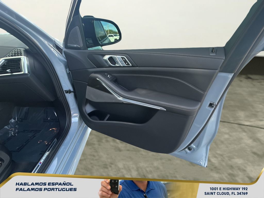 Used 2026 BMW X5 M60i image 40