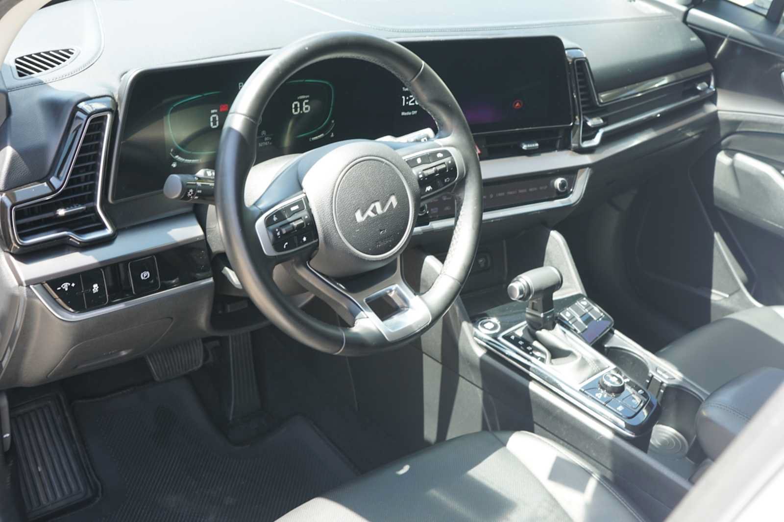 Certified 2023 Kia Sportage EX FWD image 7