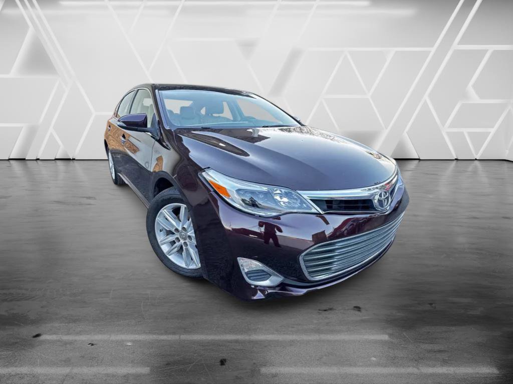 Used 2015 Toyota Avalon XLE FWD image 4
