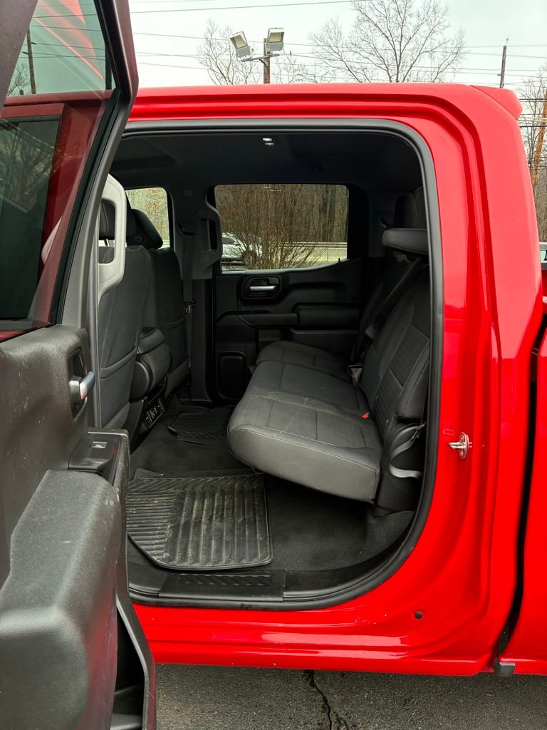 Used 2019 Chevrolet Silverado 1500 LT w/ All-Star Edition image 21