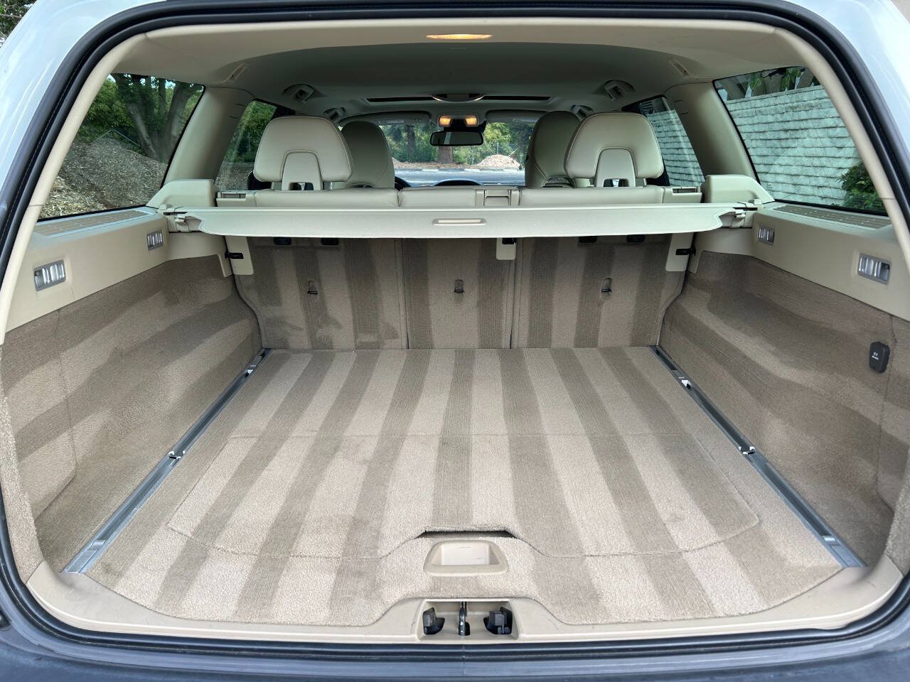 Used 2014 Volvo XC70 3.2 FWD image 32