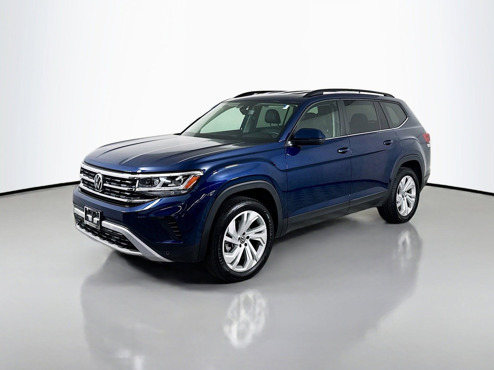 Used 2022 Volkswagen Atlas SE image 1
