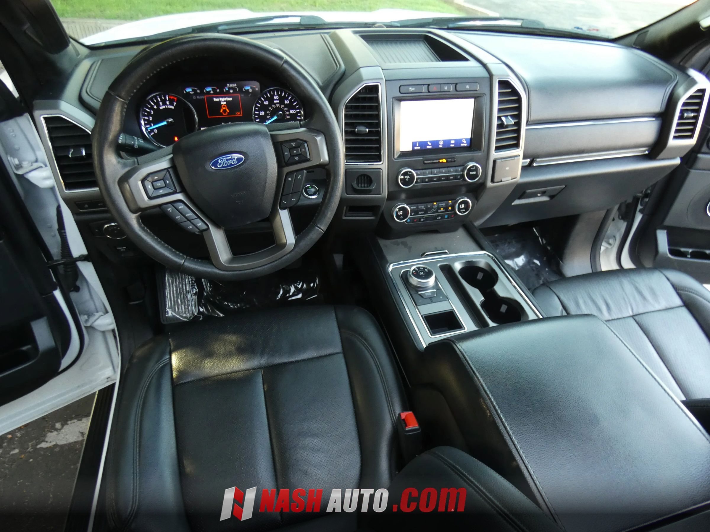 Used 2020 Ford Expedition Max XLT w/ Equipment Group 202A RWD image 26