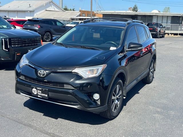 Used 2017 Toyota RAV4 XLE w/ All Weather Liner Package AWD/4WD image 3