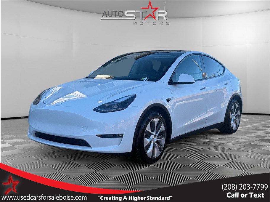 Used 2020 Tesla Model Y Long Range image 1