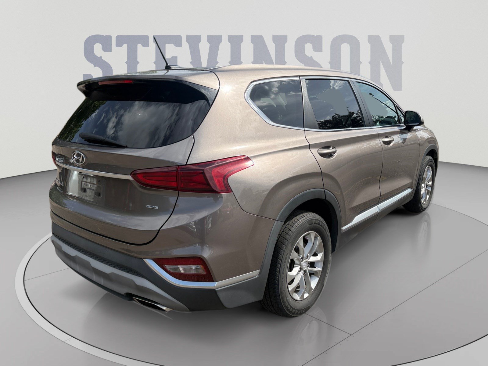 Used 2019 Hyundai Santa Fe SE AWD/4WD image 5