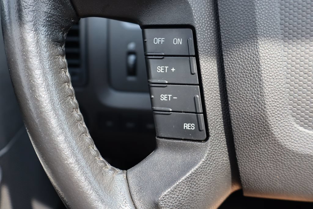 Used 2010 Ford Escape XLT FWD image 19