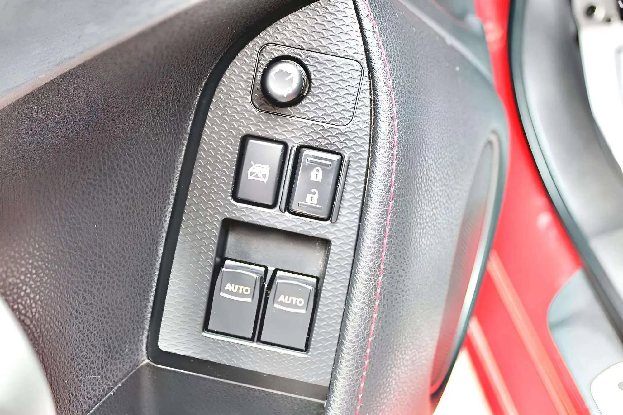 Used 2015 Scion FR-S RWD image 10