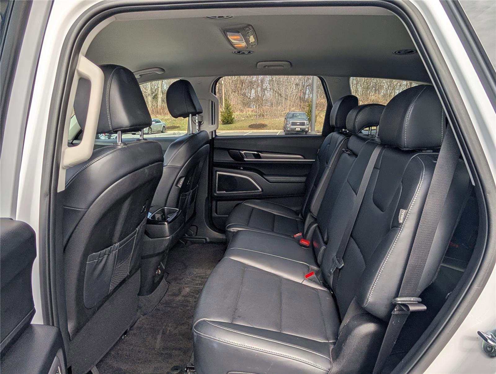 Used 2024 Kia Telluride LX image 14