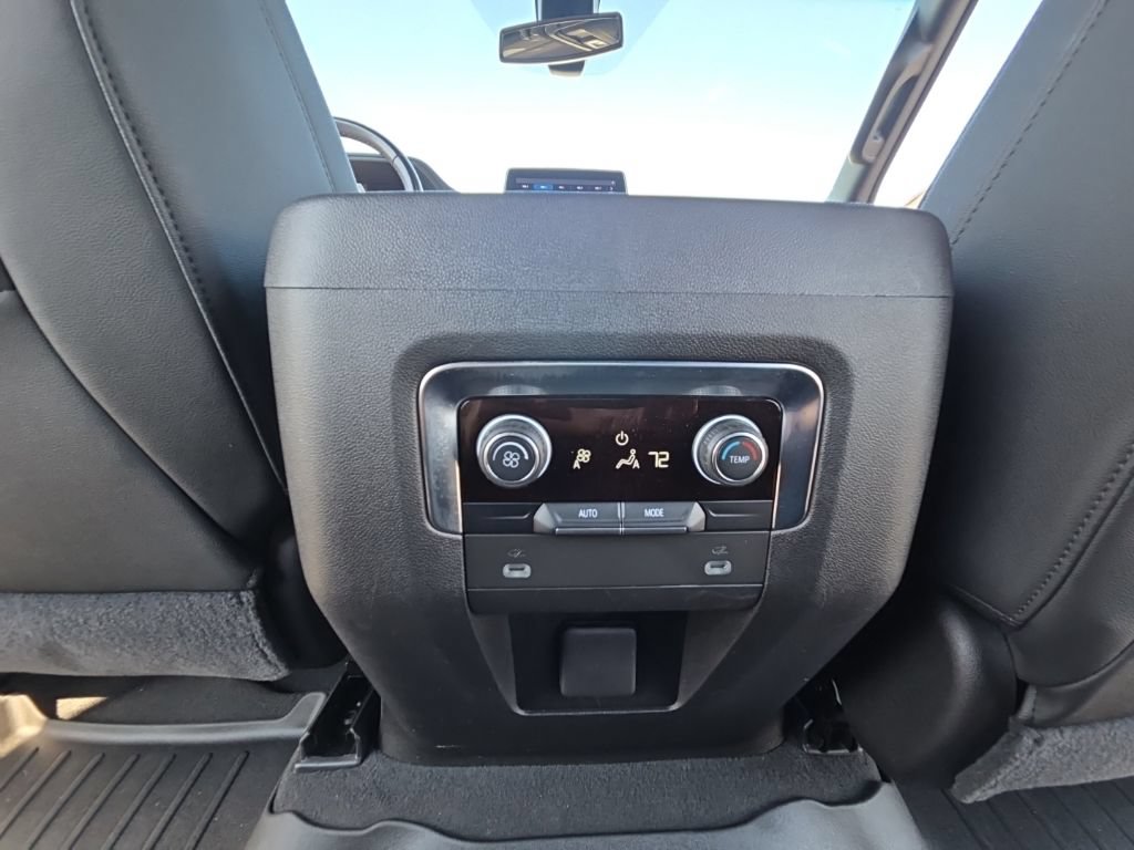 Used 2021 Chevrolet Tahoe LT AWD/4WD image 35