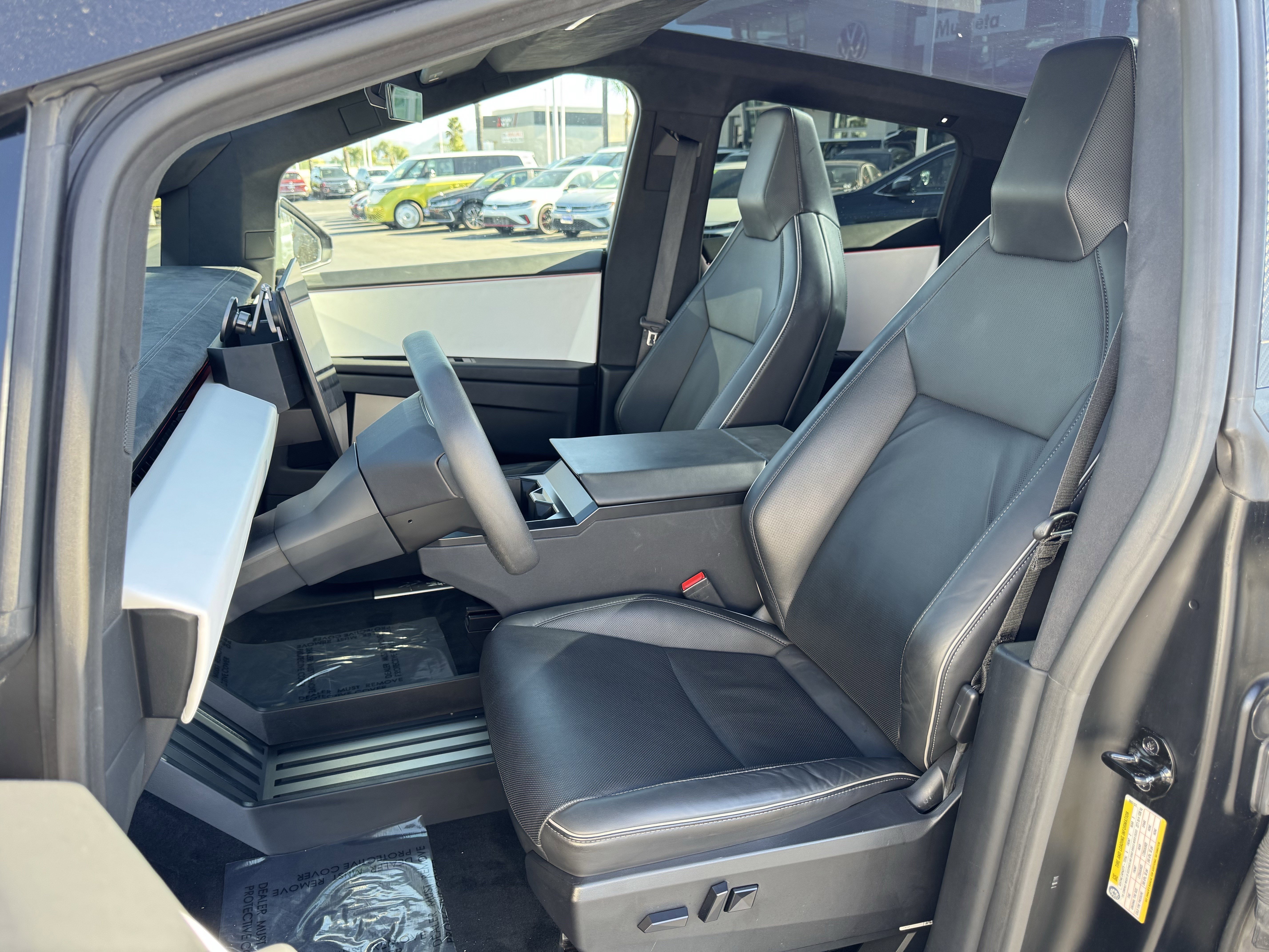 Used 2024 Tesla Cybertruck Cyberbeast image 15