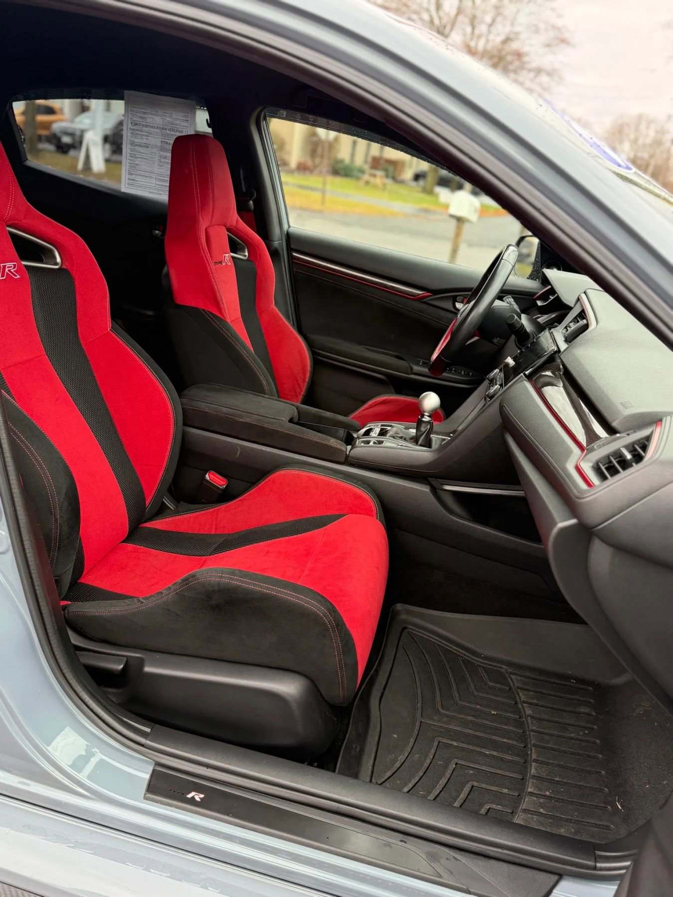 Used 2019 Honda Civic Type R image 12