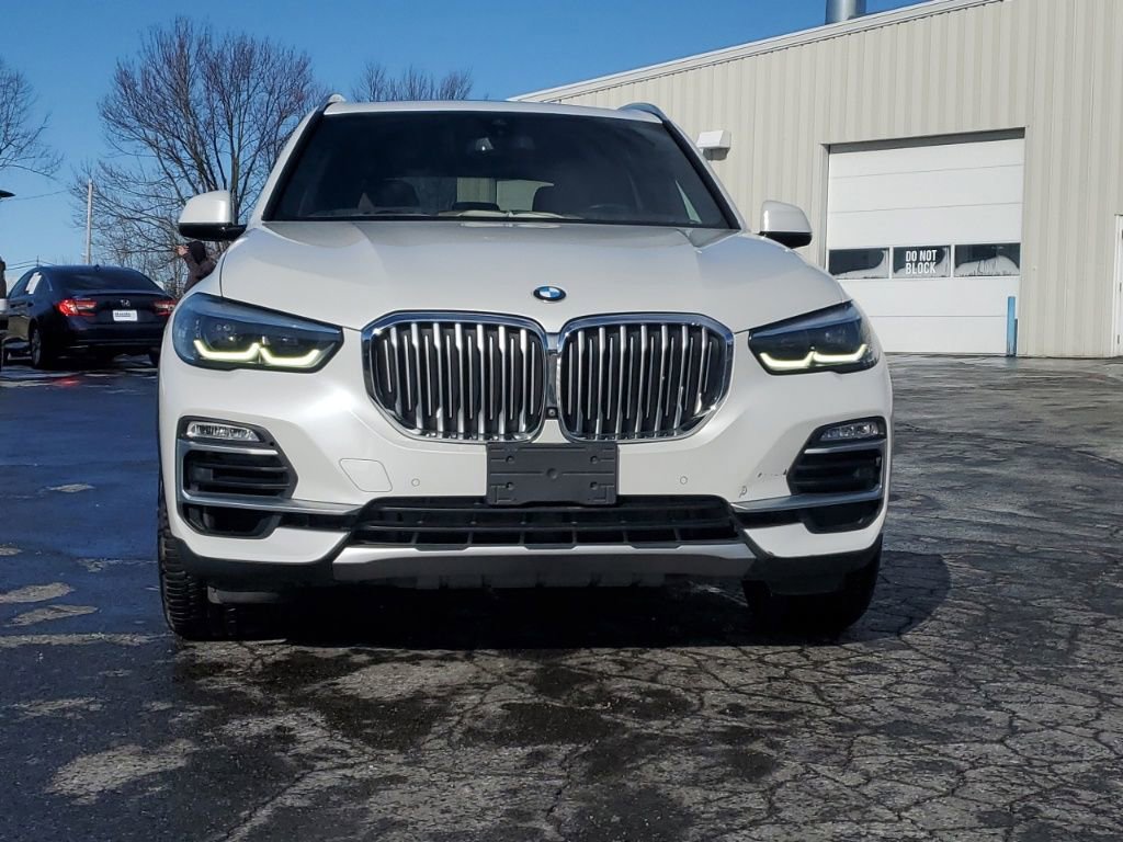 Used 2019 BMW X5 xDrive40i w/ Luxury Seating Package image 2