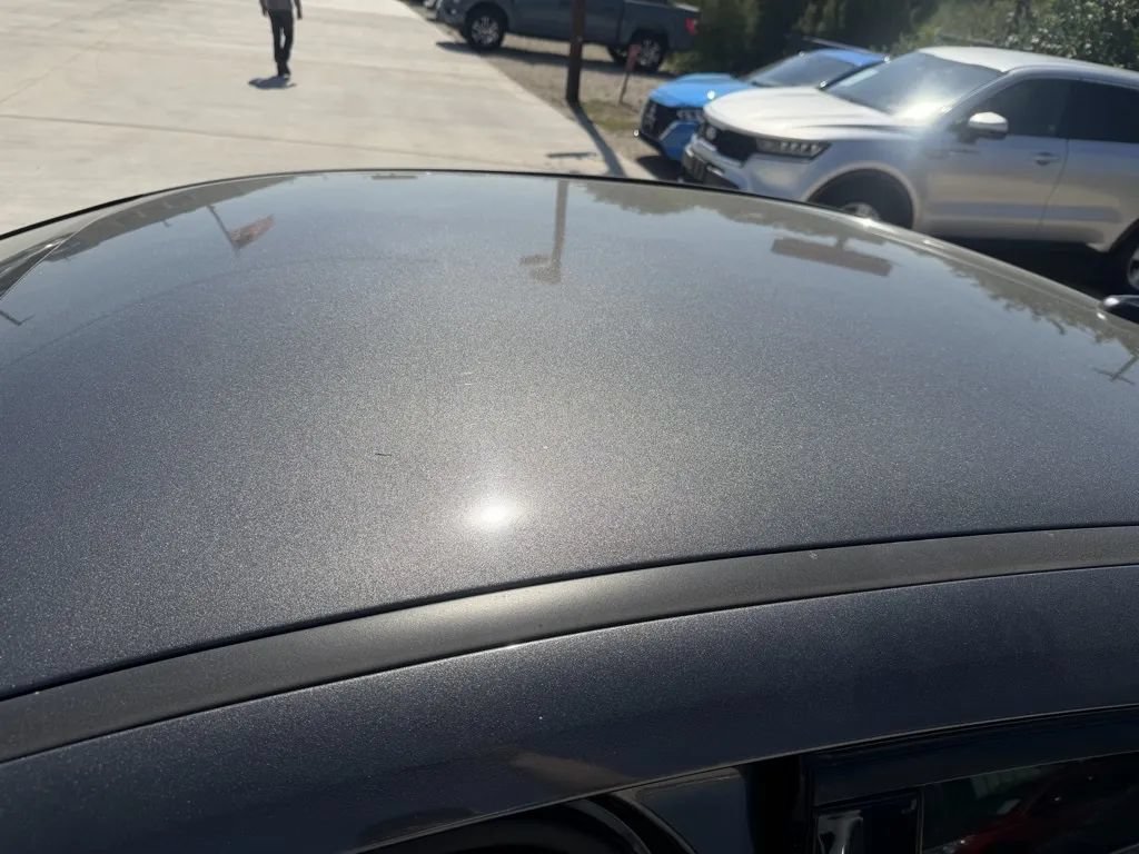 Used 2016 Ford Focus SE w/ Equipment Group 201A FWD image 9