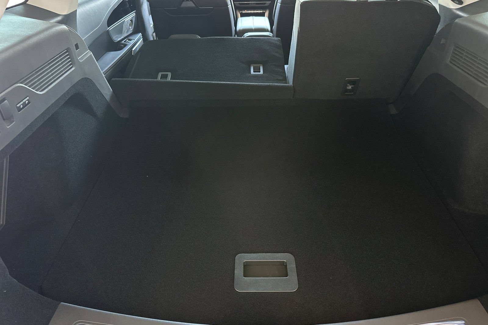 New 2026 Lincoln Nautilus Reserve AWD/4WD image 14