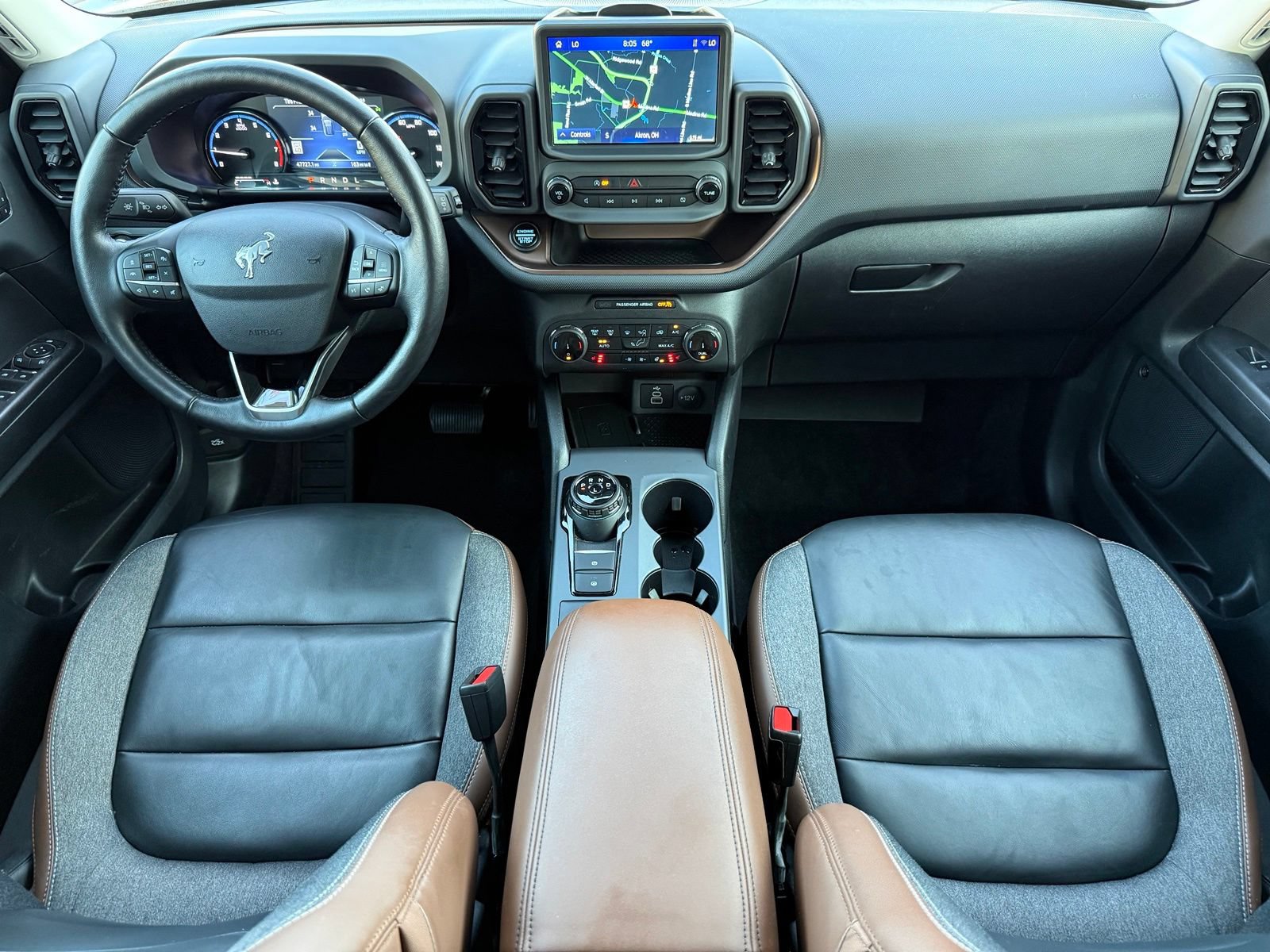 Used 2023 Ford Bronco Sport Outer Banks w/ Tech Package AWD/4WD image 2