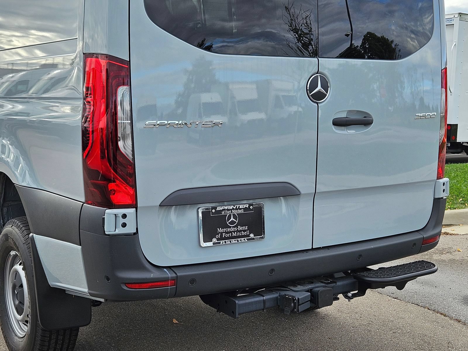 New 2025 Mercedes-Benz Sprinter 2500 image 13