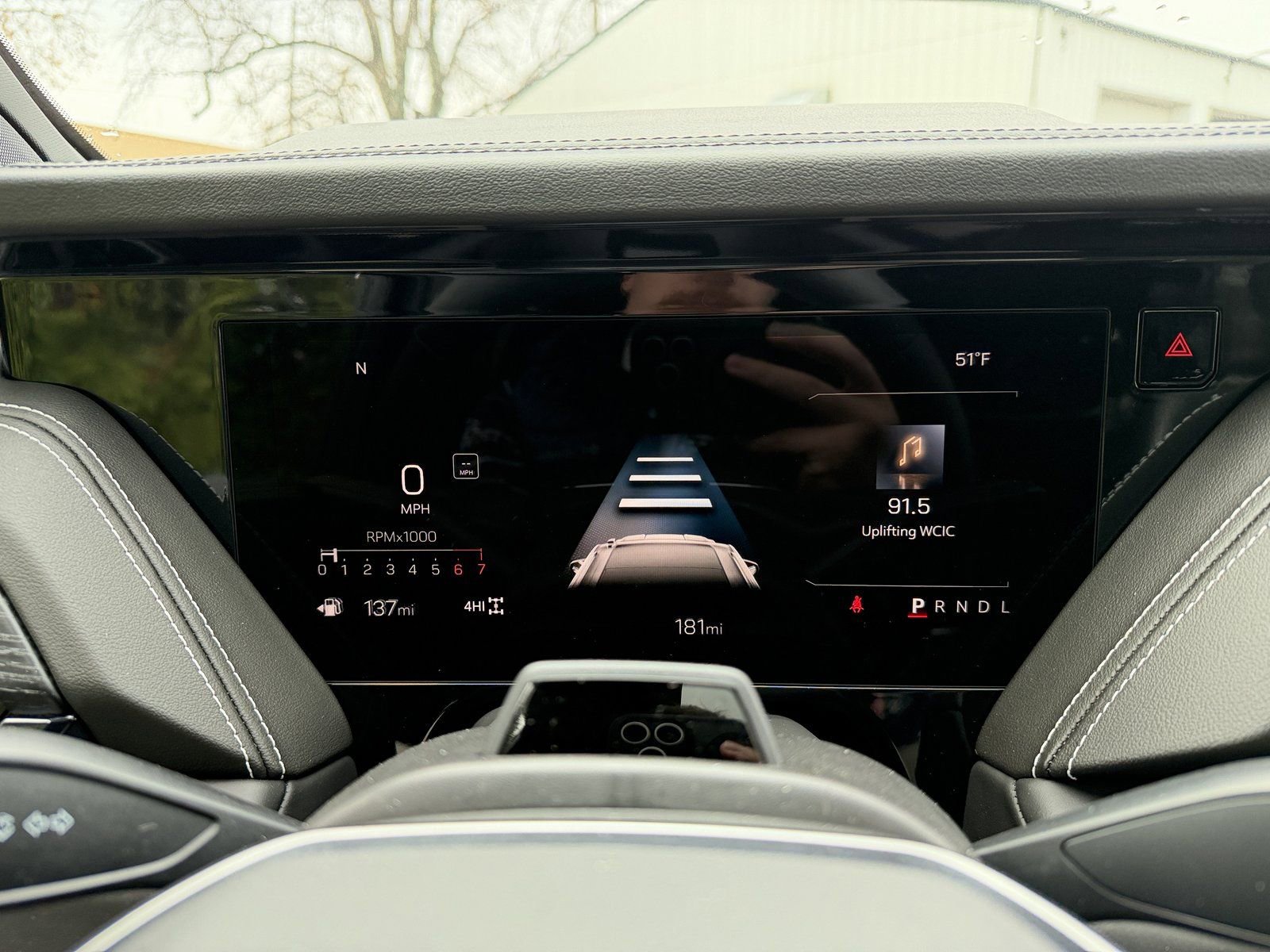 New 2025 GMC Yukon AT4 Ultimate w/ LPO, Floor Liner Package image 23