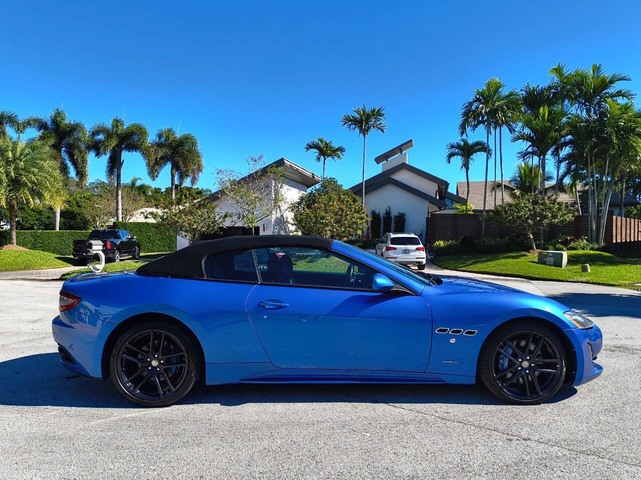 Used 2017 Maserati GranTurismo Sport RWD image 14