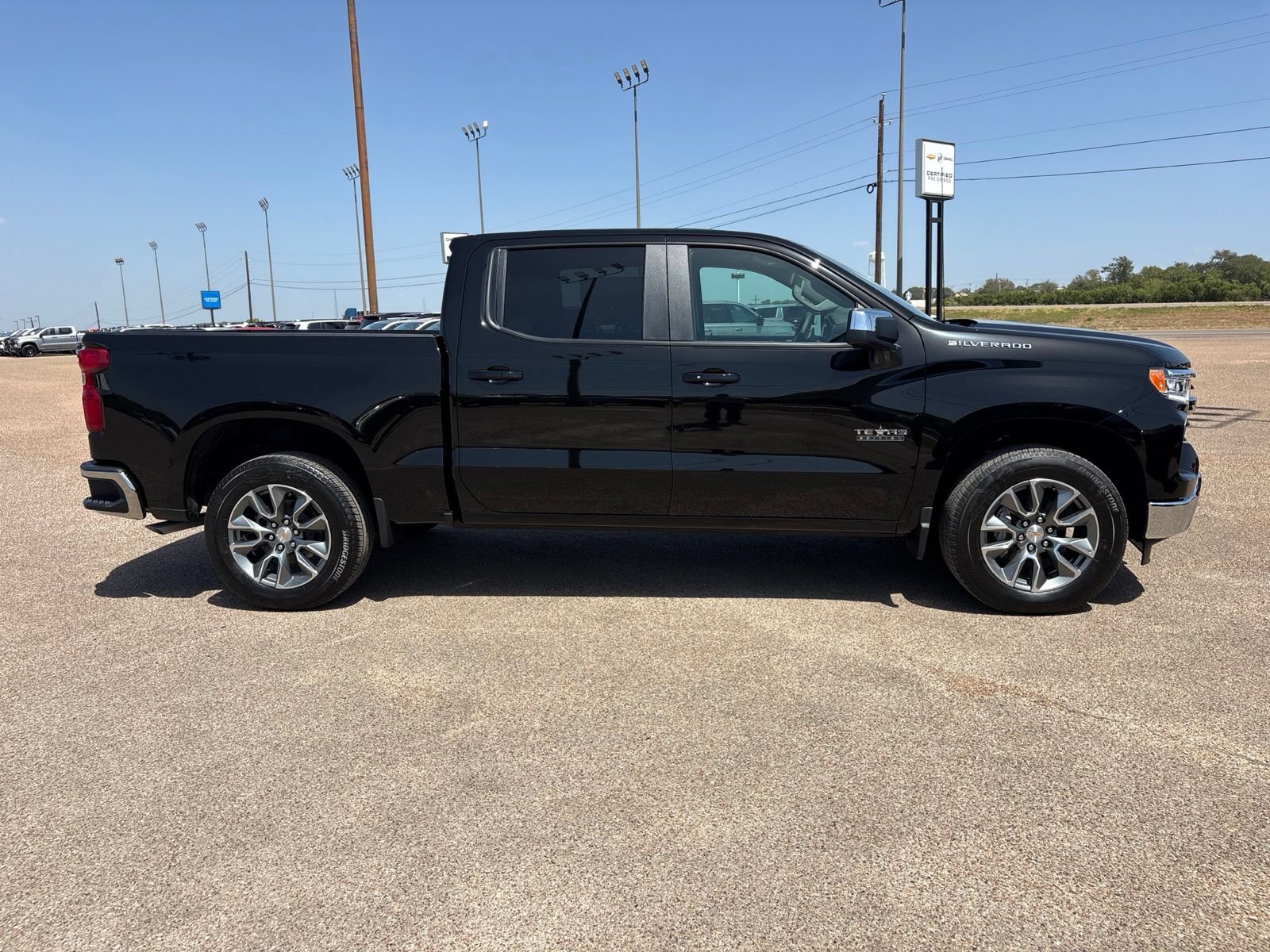 New 2026 Chevrolet Silverado 1500 LT w/ Texas Edition Plus RWD image 7