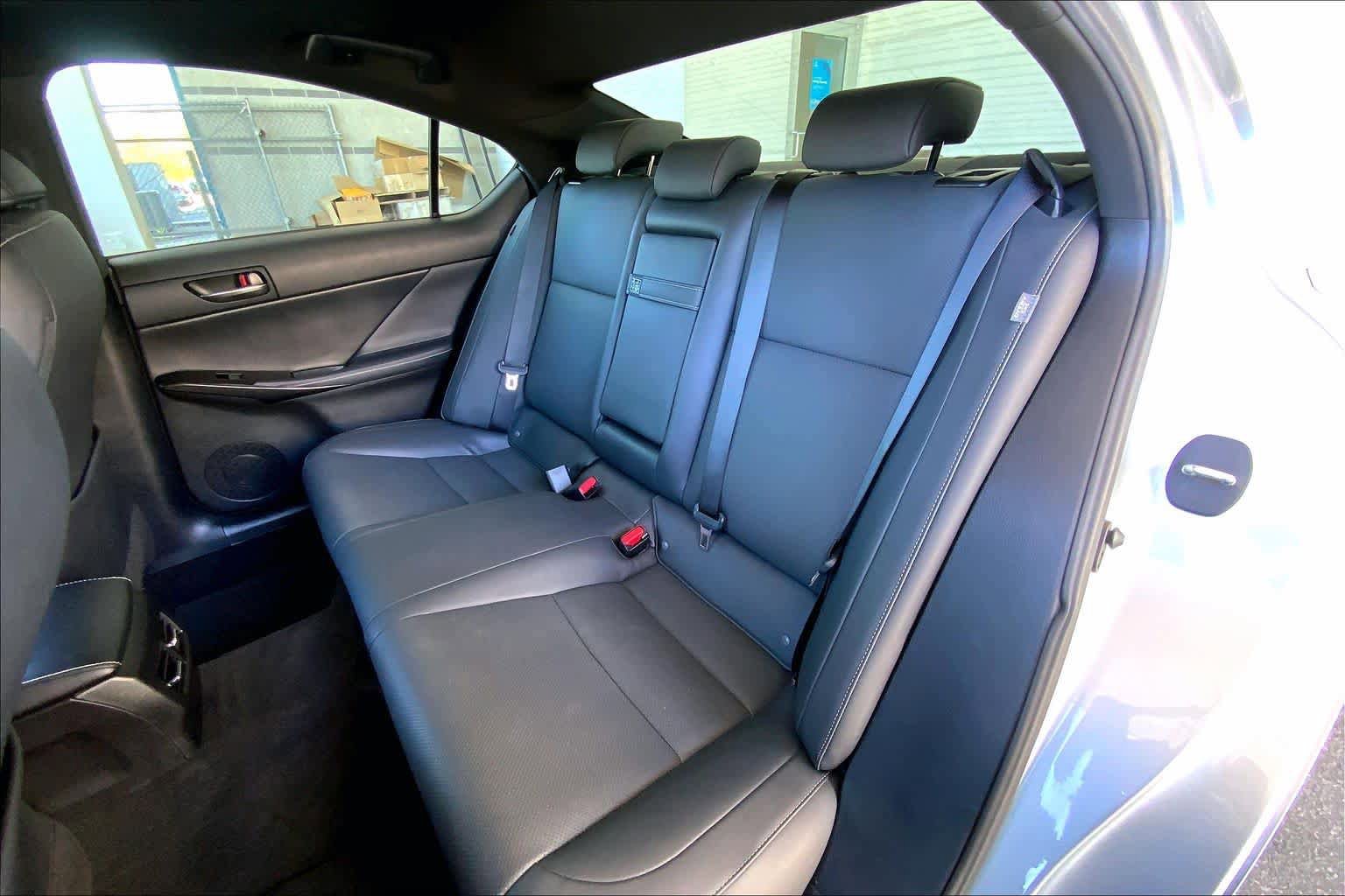 Used 2023 Lexus IS 350 F Sport w/ Accessory Package 2 RWD image 21