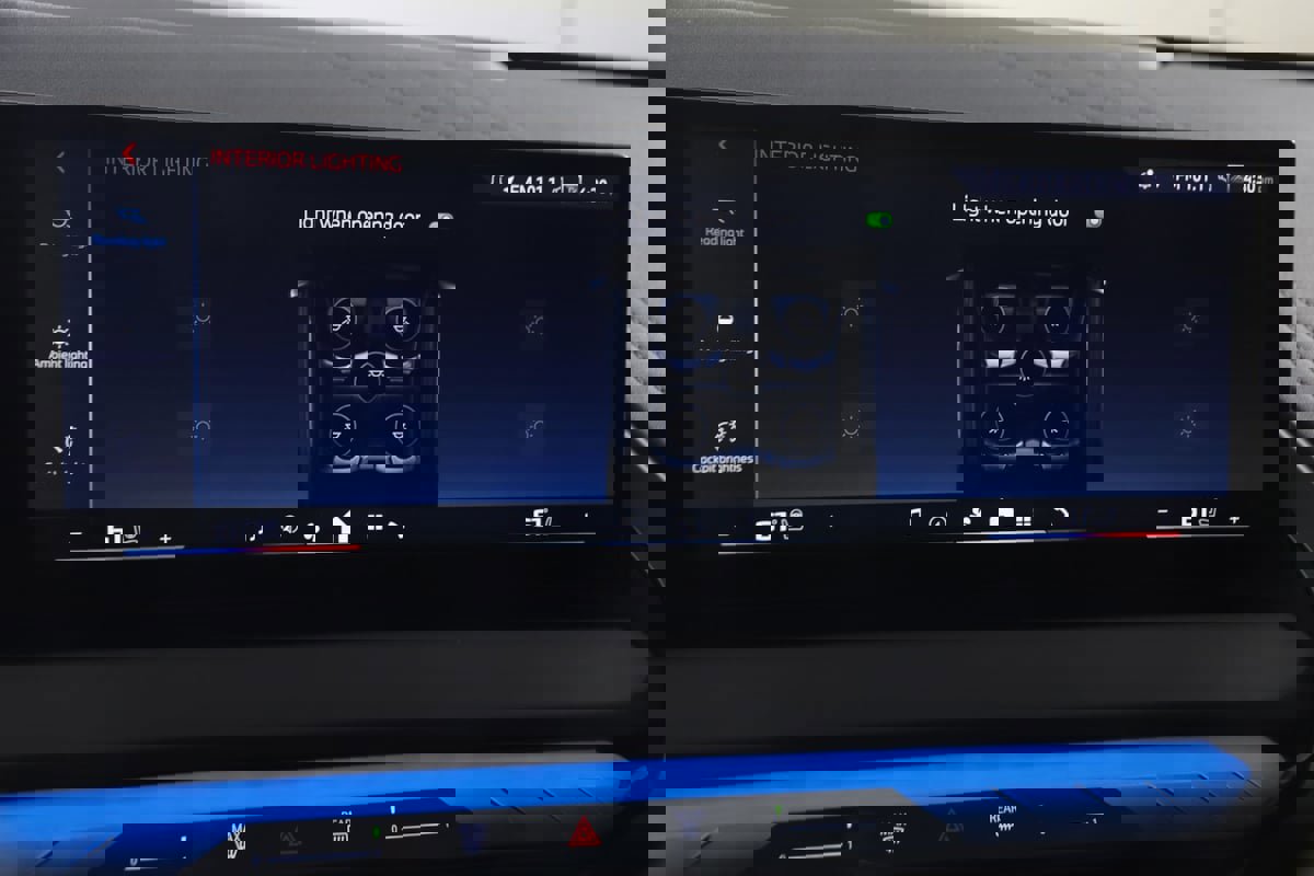 Used 2025 BMW X3 M50 w/ M Sport Professional Package AWD/4WD image 40